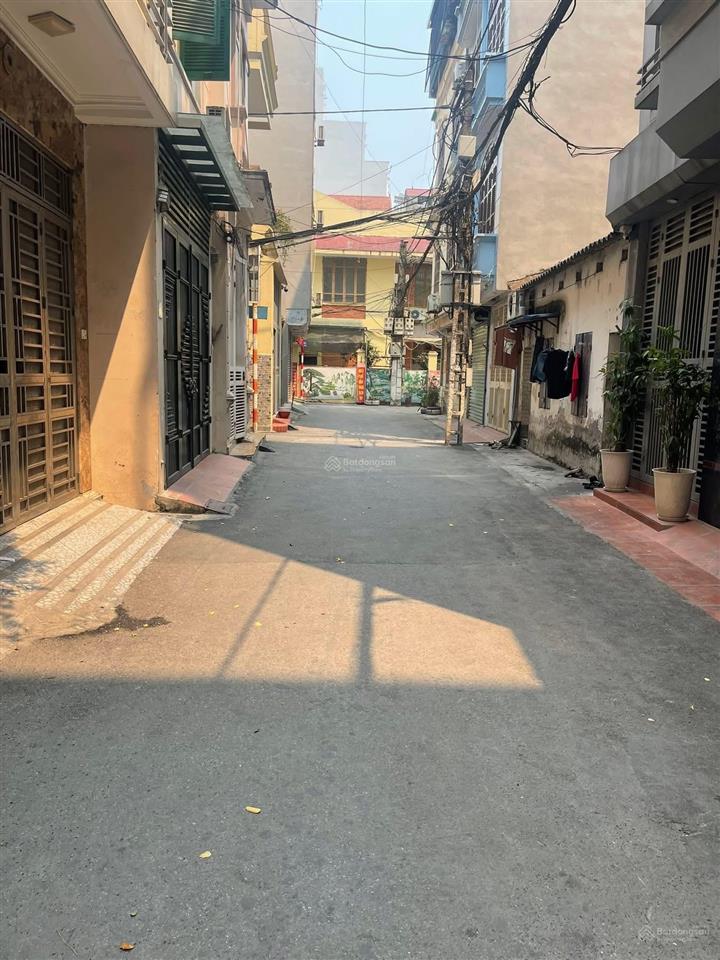 Gần ô tô tránh trần đại nghĩa, 20m ra ô tô, ngõ thông kinh doanh tặng nt, 45m2 5t, giá 8,5 tỷ có tl