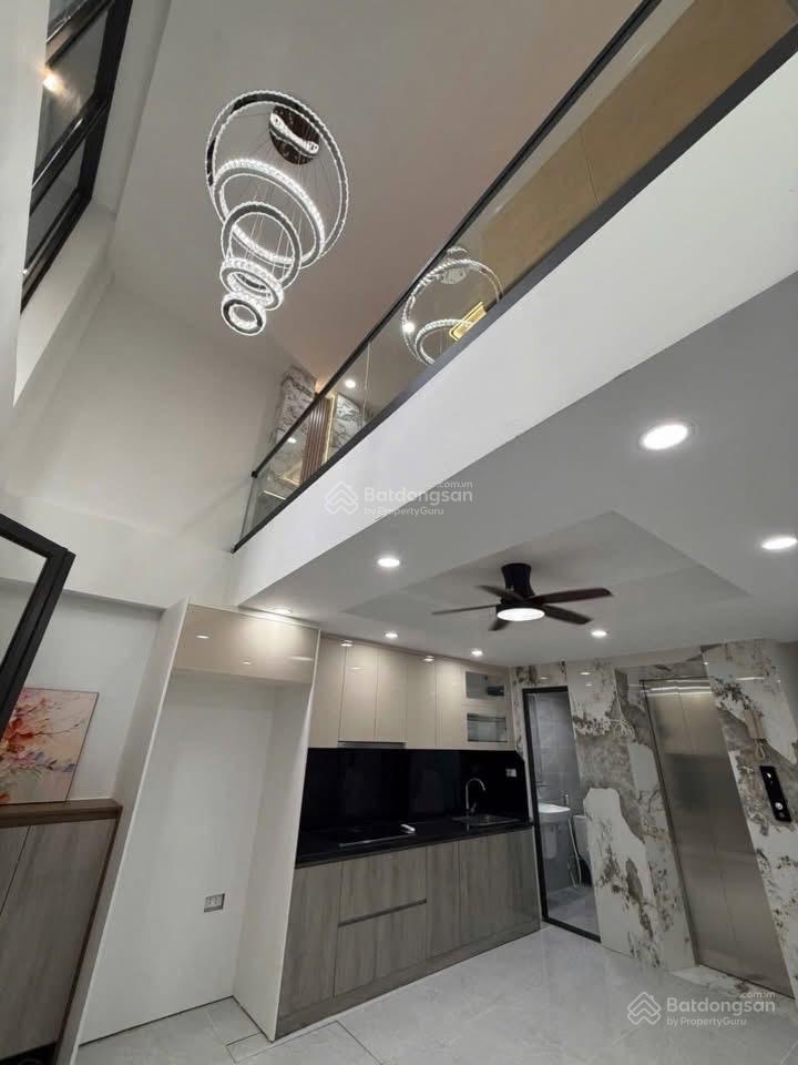 Ô tô đỗ cổng minh khai, thang máy, phân lô, lô góc, ngõ 3m chủ tặng full nt xịn, 46m*6t giá 6,1 tỷ.