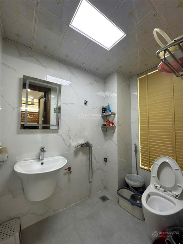 Ô tô đỗ cổng minh khai, ngõ nông thông kinh doanh, lô góc, thang máy, không qh, 52m*5t giá 8,3 tỷ.