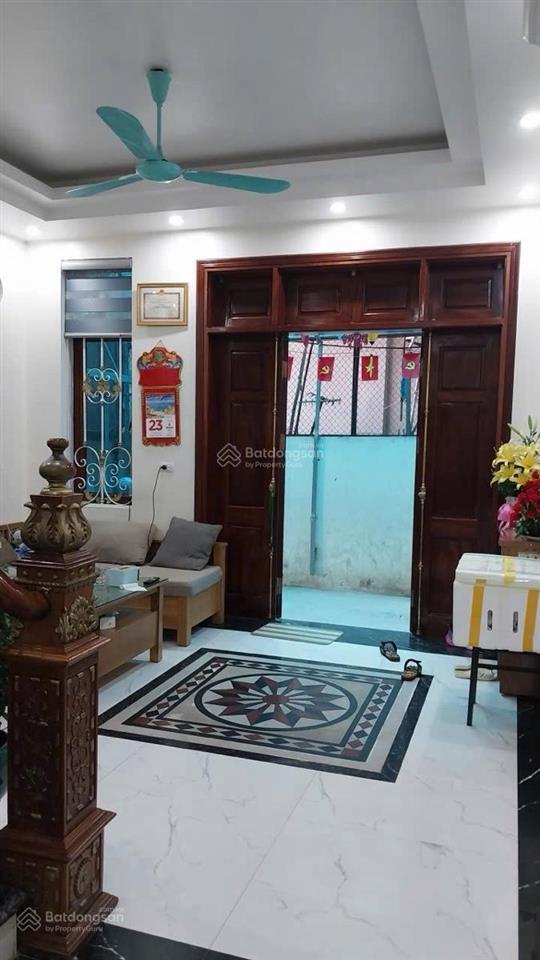 Cực hiếm trương định, ngõ nông rộng thông, lô góc, 2 thoáng, 35m*5t. giá 6,2 tỷ có tl. không qh.