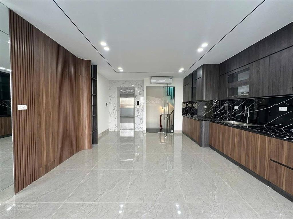 Gần ô tô phố thanh nhàn, phân lô, 2 thoáng, nội thất xịn xò, thang máy, 50m*6t, không qh. 10,5 tỷ.