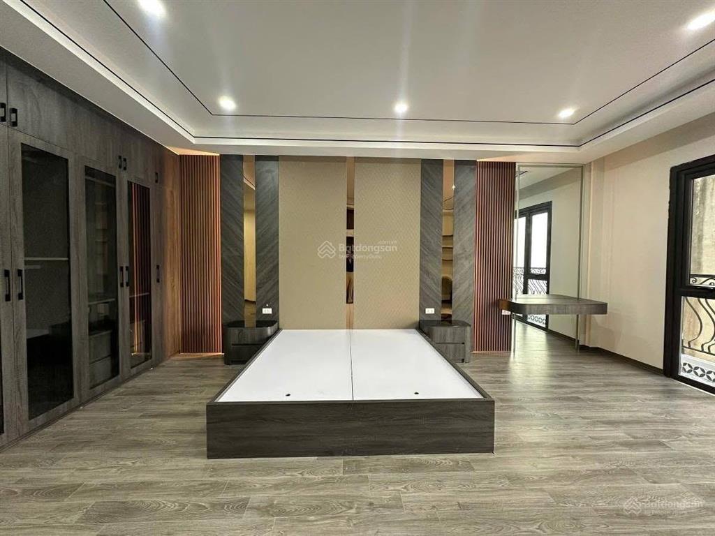 Gần ô tô phố thanh nhàn, phân lô, 2 thoáng, nội thất xịn xò, thang máy, 50m*6t, không qh. 10,5 tỷ.