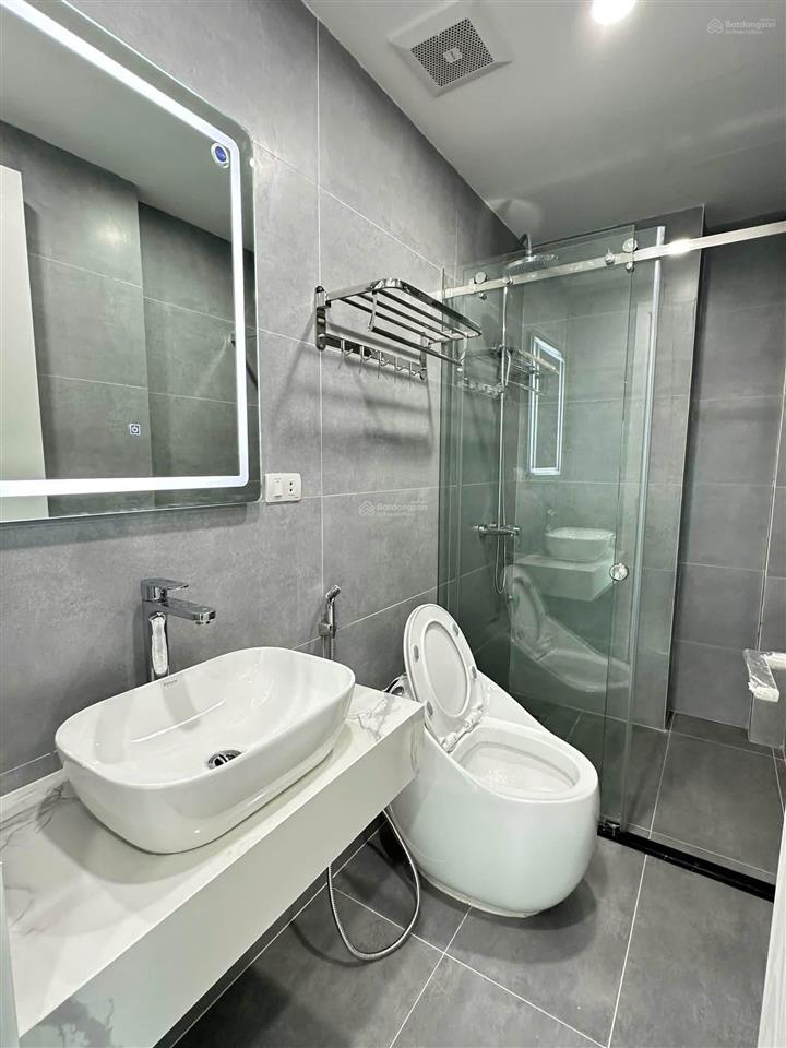Gần ô tô tránh minh khai, phân lô, thang máy, ngõ thông kinh doanh, nhà mới tặng nt 48m2*6t 8,8 tỷ