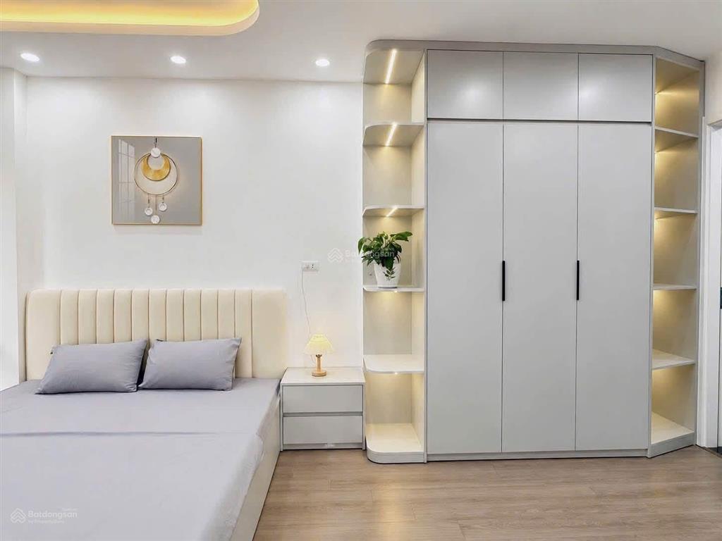 Gần ô tô tránh minh khai, phân lô, thang máy, ngõ thông kinh doanh, nhà mới tặng nt 48m2*6t 8,8 tỷ