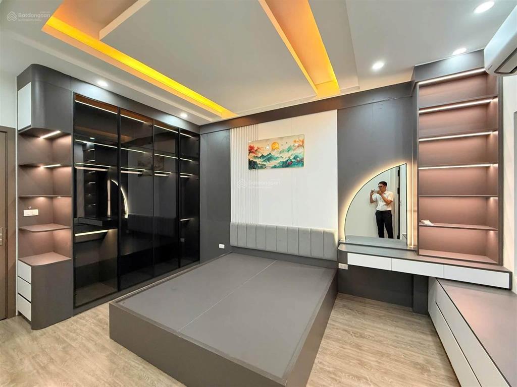 Giảm 1 tỷ phố nguyễn đức cảnh, ngõ nông thông, nhà mới, 3 thoáng sáng, ko qh, 41m2*5t giá 8,15 tỷ