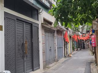 Lô góc đại la, ngõ thông, 3 thoáng, tặng nt xịn, ngõ rộng, gần ô tô, nhà k qh. 39m*5t giá 7,1 tỷ