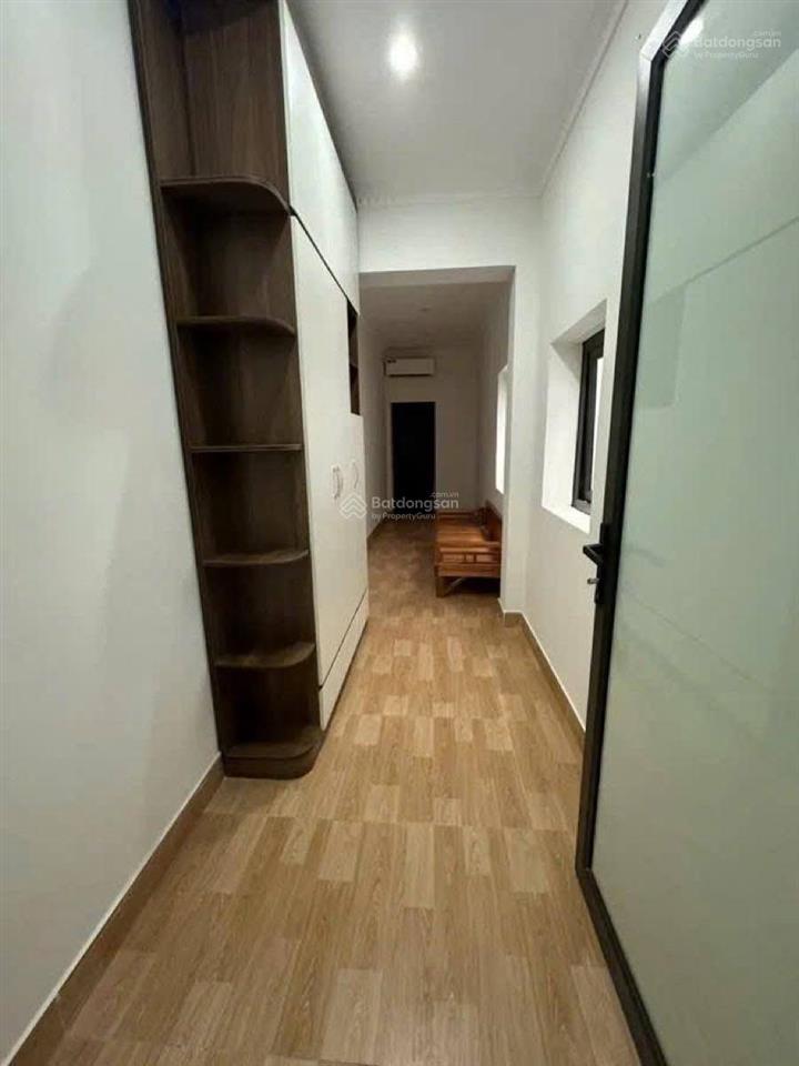 Lô góc đại la, ngõ thông, 3 thoáng, tặng nt xịn, ngõ rộng, gần ô tô, nhà k qh. 39m*5t giá 7,1 tỷ