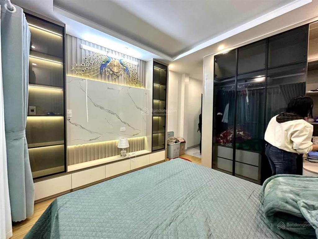 Phân lô minh khai, nhà mới, thang máy, ngõ nông thông kinh doanh, không qh 40m*5t. giá 7,5 tỷ.