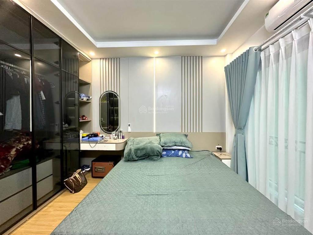 Phân lô minh khai, nhà mới, thang máy, ngõ nông thông kinh doanh, không qh 40m*5t. giá 7,5 tỷ.
