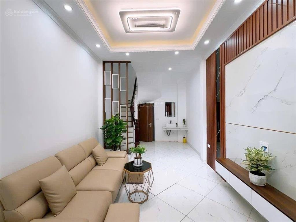 Giá cắt lỗ minh khai, phân lô, ngõ thông, 50m ô tô, tặng full nội thất. kế hoạch, 39m*5t. 6,8 tỷ