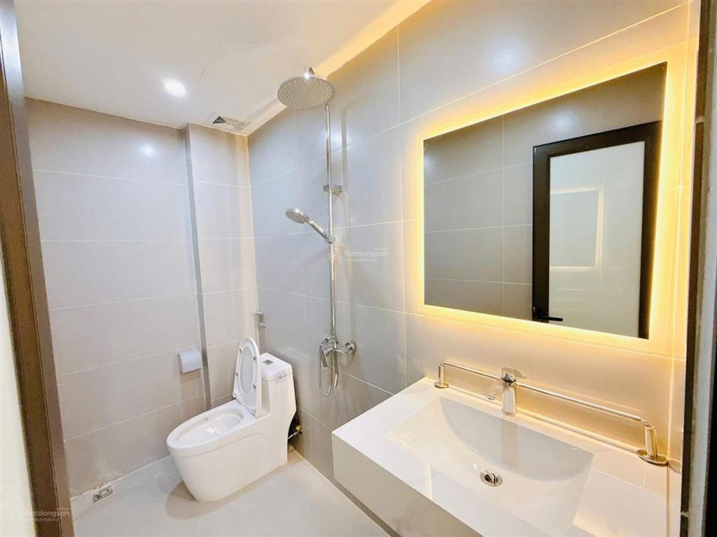 Phố bạch mai, 30m ra ô tô, 2 thoáng, thang máy, tặng full nội thất, sđcc, 47m2 * 5t giá 7,9 tỷ