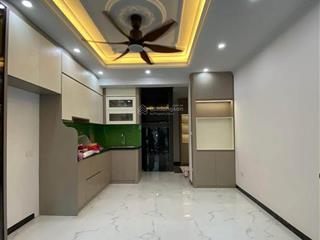 Hàng hiếm minh khai, thang máy, ngõ nông thông, 2 thoáng, ba gác tránh nhau. 38m*5t, giá 7,5 tỷ.