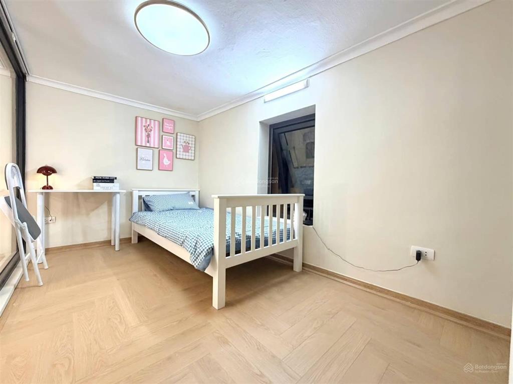 Lô góc, phân lô kim ngưu. ngõ nông rộng thông, nhà mới, tặng full nt, 35m2*5t, 7,69 tỷ có tl
