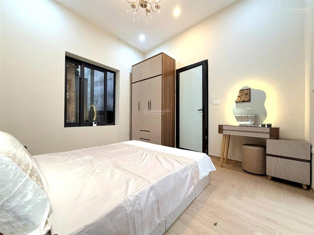 Lô góc, phân lô kim ngưu. ngõ nông rộng thông, nhà mới, tặng full nt, 35m2*5t, 7,69 tỷ có tl