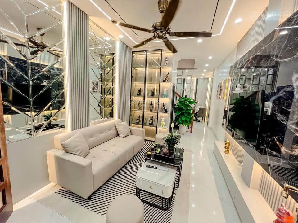 Ô tô đỗ cửa! phố minh khai, ngõ thông kinh doanh, full nội thất, 48m, 5t, giá 9,5 tỷ. k qh, có tl.