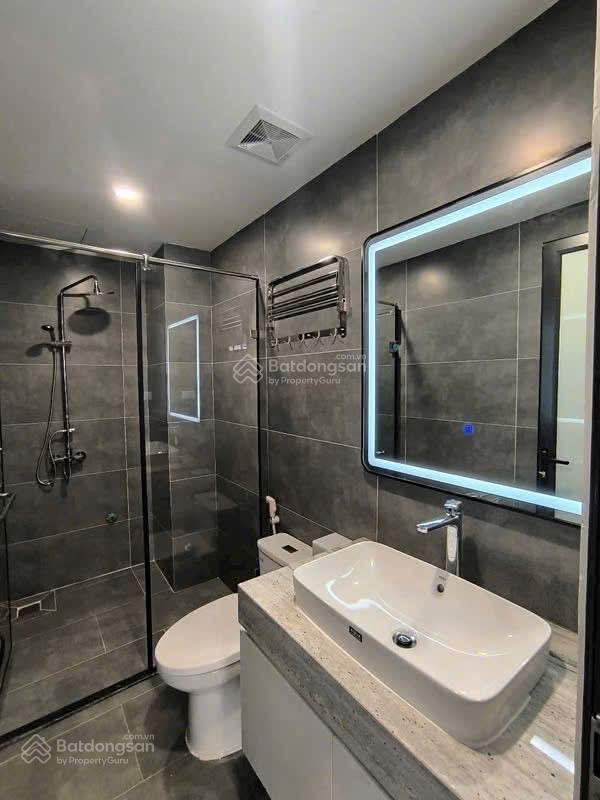 Giảm giá kim ngưu, gần ô tô, ngõ nông rộng, thông tứ phía, kinh doanh tốt. dt 46m2*5t giá 9,6 tỷ