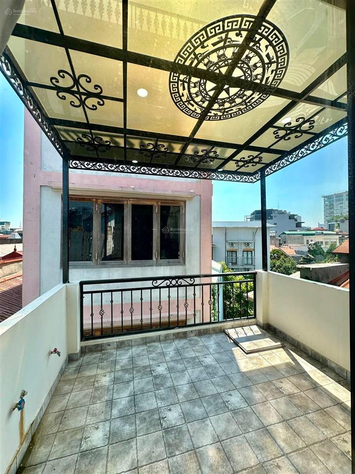 Hàng hiếm phố minh khai, thang máy, ngõ nông thông kinh doanh sầm uất. 45m. 5t. 8,3 tỷ có tl.
