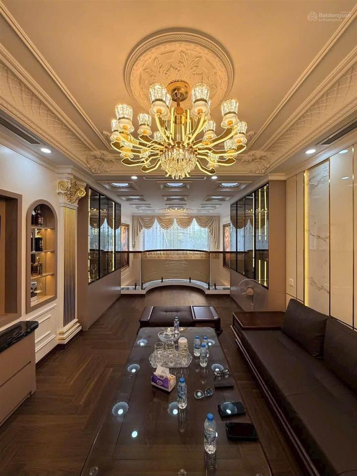 Nhanh mới kịp minh khai, ô tô vào nhà mới đẹp lung linh, ngõ thông, full nội thất, 41m*6t, 8,9 tỷ.