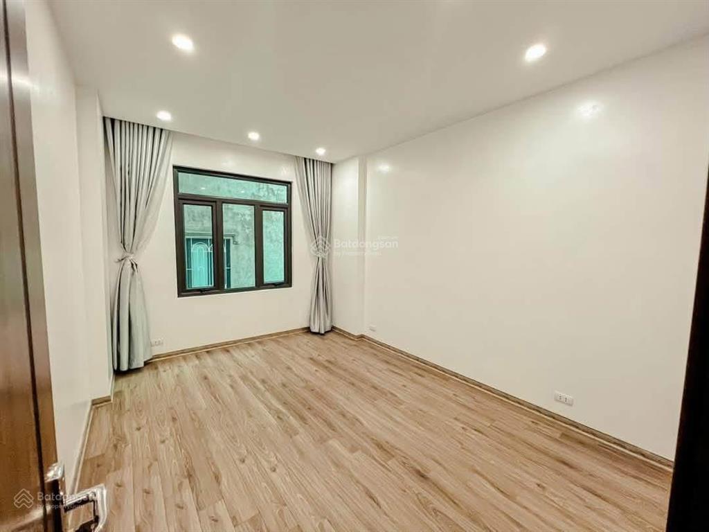 Phố minh khai nhà đẹp, ngõ nông thông kinh doanh, chủ tặng full nt, không qh, 48m2*4t, giá 9.5 tỷ