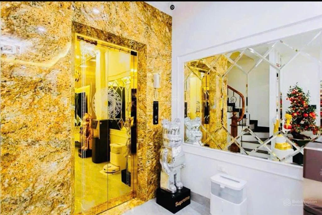 Nhanh mới kịp minh khai, ô tô vào nhà mới đẹp lung linh, ngõ thông, full nội thất, 41m*6t, 8,9 tỷ.