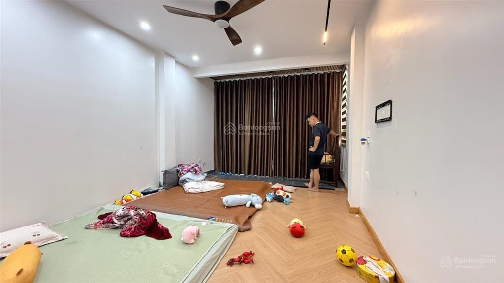 Siêu ngon phố minh khai. ngõ rộng 2,9m, 2 thoáng sáng, thang máy, tặng full nội thất, 45m*5t, 7,5tỷ