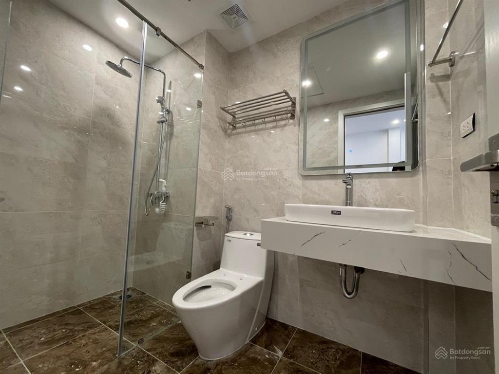 Nhanh mới kịp minh khai, ô tô vào nhà mới đẹp lung linh, ngõ thông, full nội thất, 42m*6t, 8,8 tỷ.