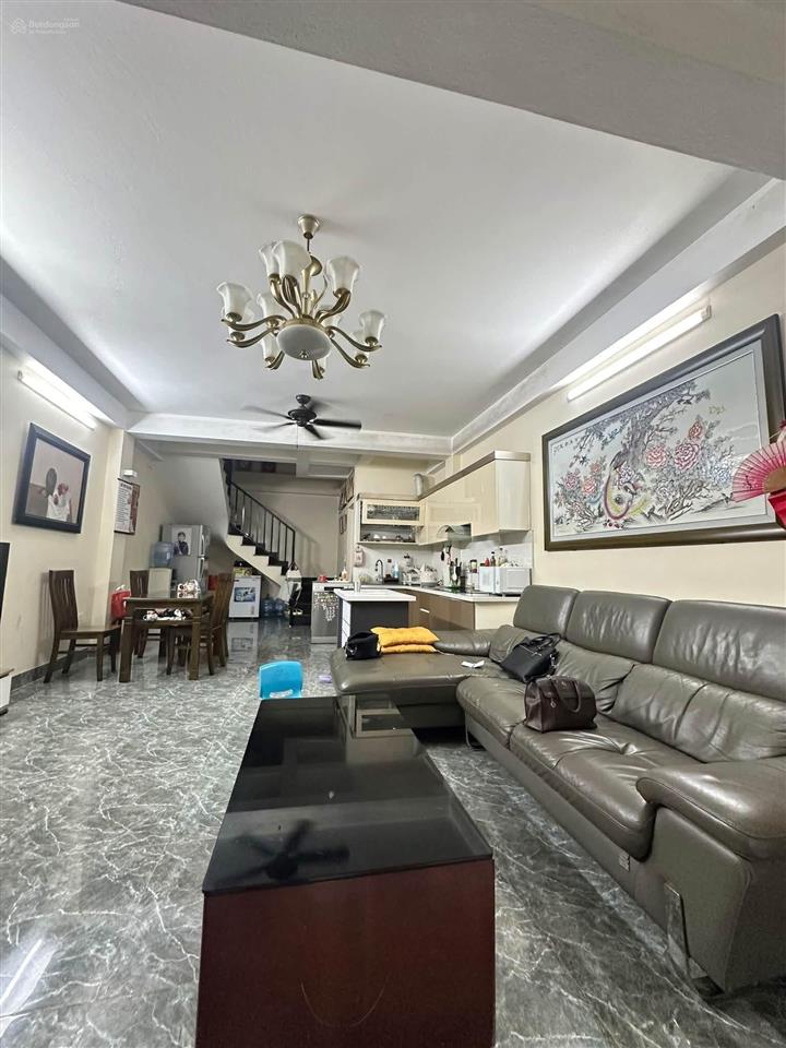 Phân lô kim ngưu, ô tô ngủ trong nhà, 2 thoáng, ngõ thông, kd gội đầu, thuốc tây 38m*5t. giá 7,2 tỷ