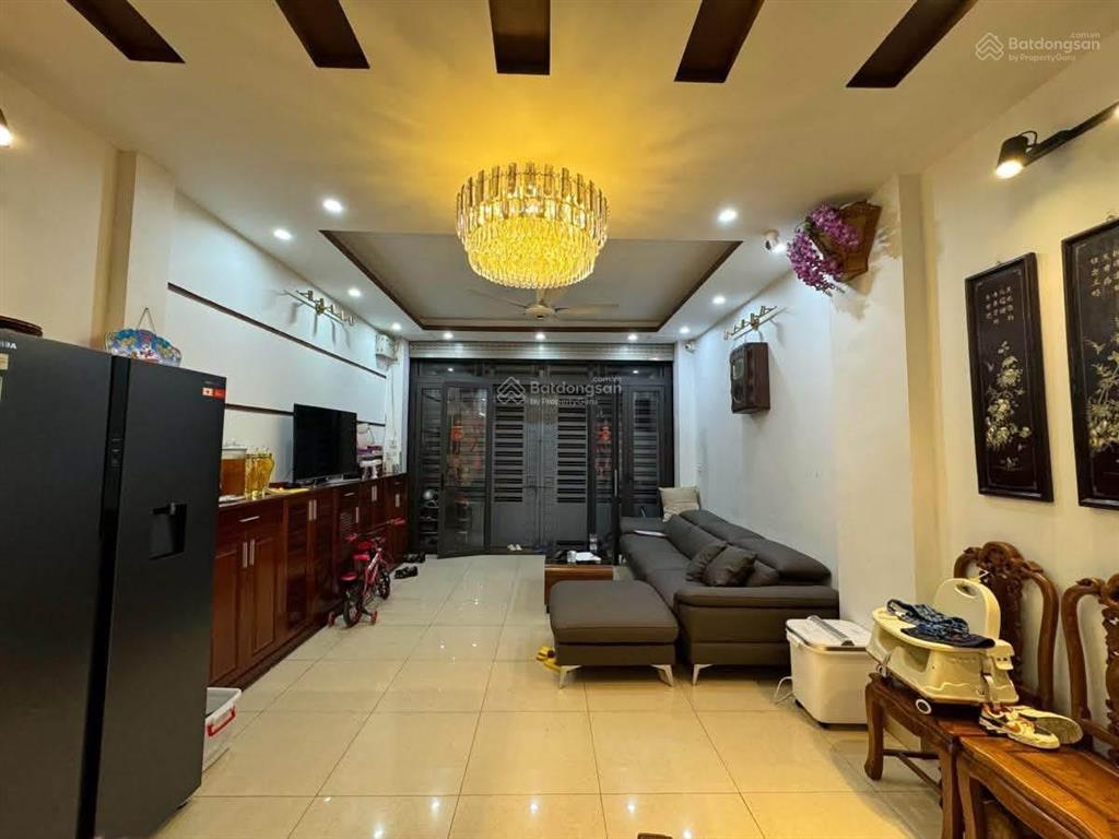 Ô tô vào nhà phố dương văn bé, ngõ thông kinh doanh tốt. nhà đẹp, 2 thoáng. 48m*5t giá 8,5 tỷ có tl