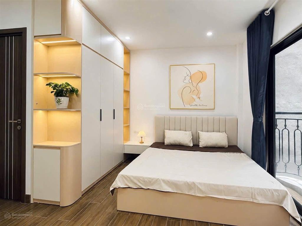 Gần mặt phố minh khai, nhà mới, tặng full nt đẹp, ngõ 2 xe máy tránh, không qh, 42m*5t * 6,9 tỷ
