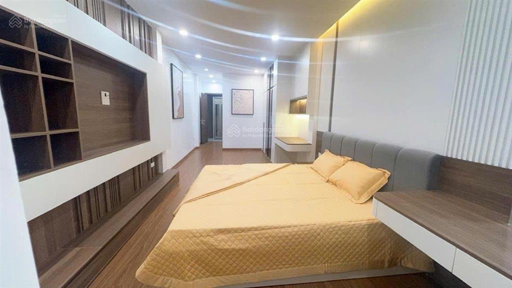 Ngon bổ giá hời phố võ thị sáu, nhà mới, ngõ nông 2 thoáng, nhà mới đẹp, nt xịn. 48m*5t* 8,38 tỷ.