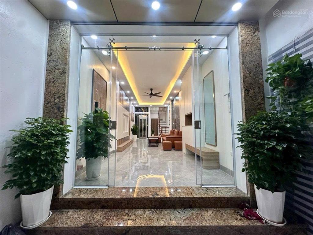 Ngon bổ giá hời phố võ thị sáu, nhà mới, ngõ nông 2 thoáng, nhà mới đẹp, nt xịn. 48m*5t* 8,38 tỷ.