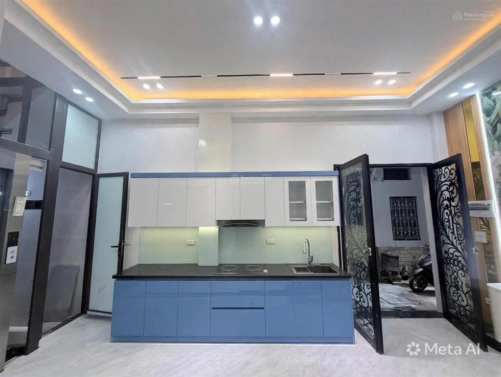 Ô tô đỗ cửa minh khai, full nội thất đẹp, ngõ nông rộng, nhà mới, 2 thoáng 38m*5t, giá 6,7 tỷ có tl