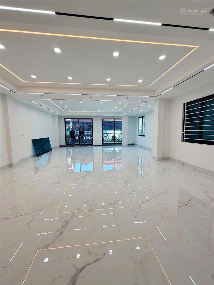 Ô tô đỗ cửa minh khai, thang máy, ngõ nông rộng 3m, lô góc, ntxịn xò, nhà đẹp, 60m*6t giá 9,9 tỷ.