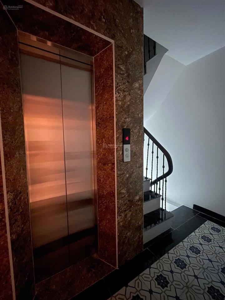 Gần phố bạch mai, ngõ nông thông thoáng, lô góc nhà đẹp 2 thoáng, nt xịn sò. 50m*5t*8,5 tỷ có tl.