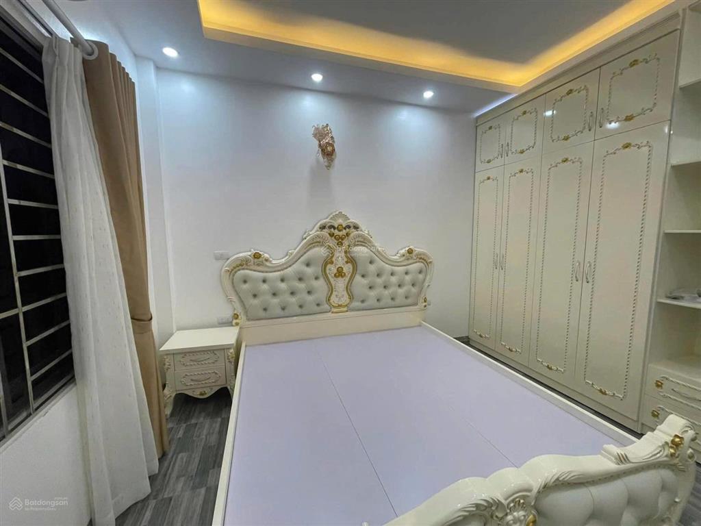 Gần phố bạch mai, ngõ nông thông thoáng, lô góc nhà đẹp 2 thoáng, nt xịn sò. 50m*5t*8,5 tỷ có tl.