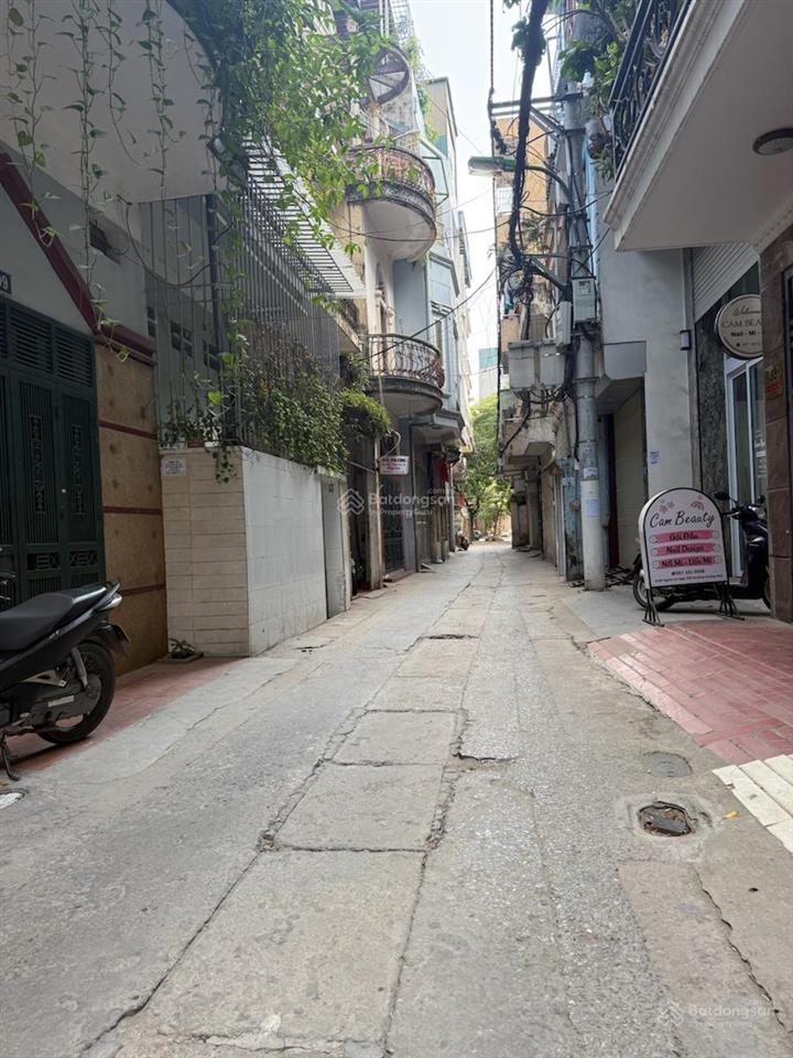 Ô tô trong nhà minh khai, thang máy, nhà mới, tặng full nt xịn, phân lô 2 thoáng 55m*6t* 10,95 tỷ