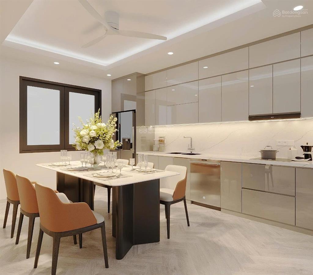 Ngõ to như phố minh khai, thang máy, nhà mới, chủ tặng full nt, thang máy, dt 41m*6t, giá 9.9 tỷ.