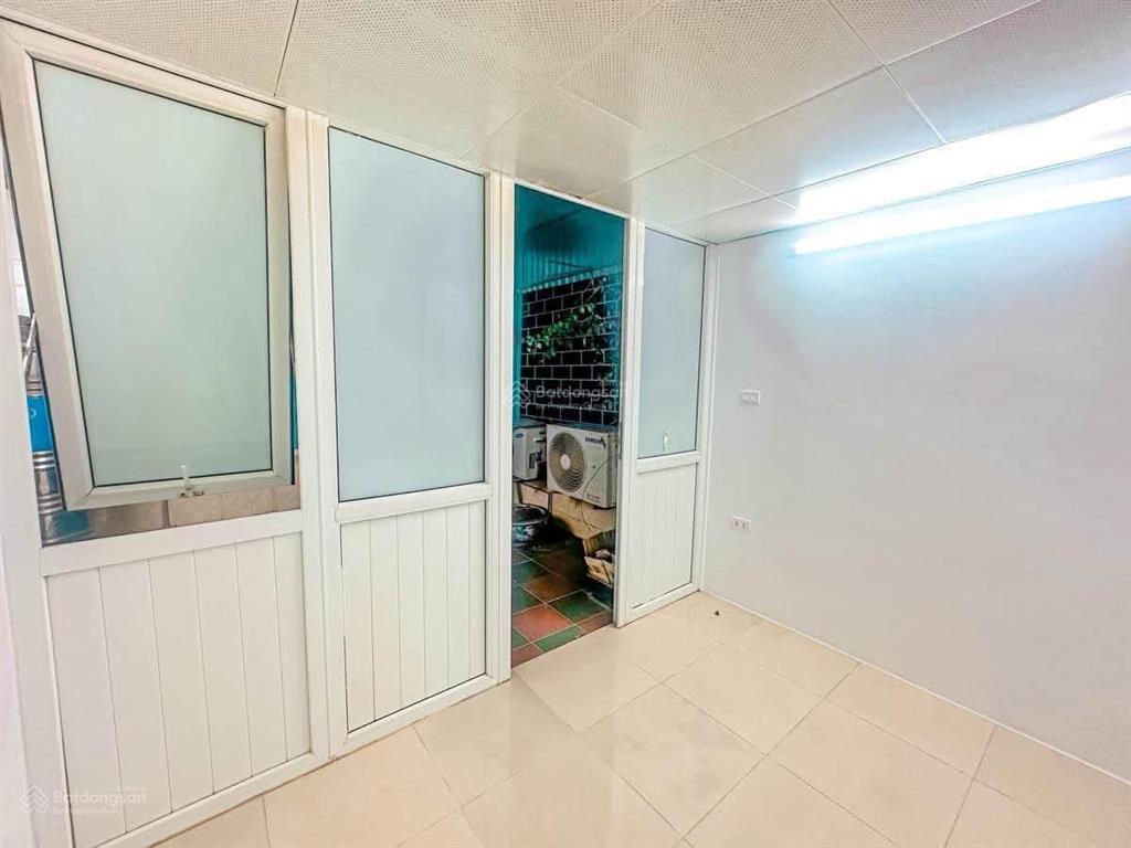 Nhà đẹp, giá cực tốt phố minh khai, 2 thoáng, ngõ nông rộng, kinh doanh tốt. 39m*5t giá 5,5 tỷ.