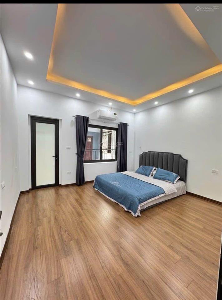 Gần ô tô tránh phố dương văn bé, ngõ thông kinh doanh tốt. thang máy, tặng full nt, 48m*5t giá 8 tỷ