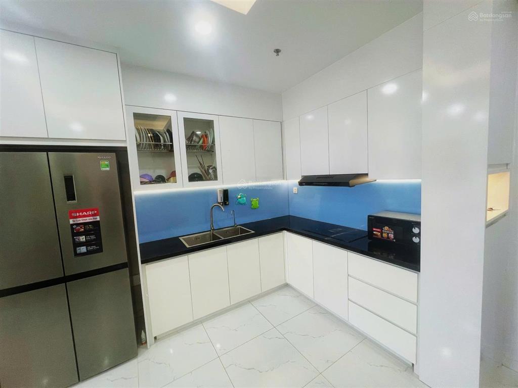 Chính chủ bán căn 3pn 85m2 nội thất cơ bản dành cho kh thích sự cao cấp giá tốt 3 tỷ 2xx view sông