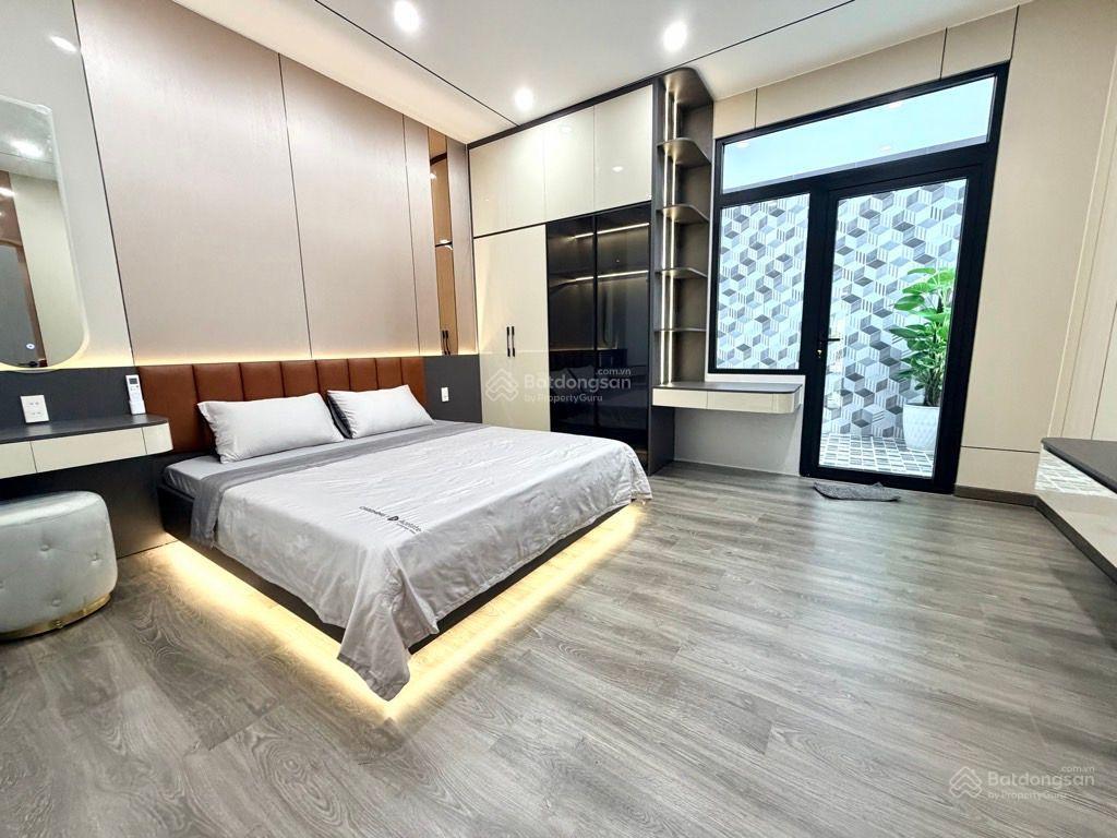 Một siêu phẩm lô góc hai mặt tiền ô tô nằm trên đường số 9 p9 68m2 (4.5x16) full nội thất chỉ 8.5 t