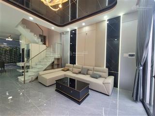 Siêu phẩm phạm văn đồng 58m2 (4.4x13) gần sân bay công viên và các trường đại học mà chỉ 9 tỷ