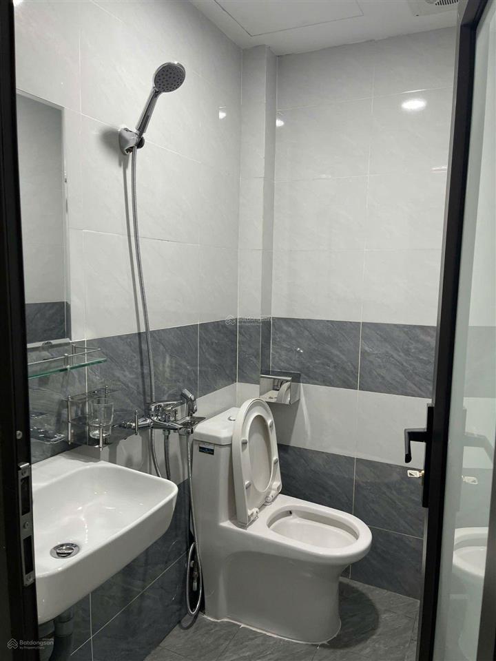 Nhà mới tinh  giá rẻ chính chủ bán 7 tỷ phố vip võ thị sáu hai bà trưng, gần công viên, cực hiếm