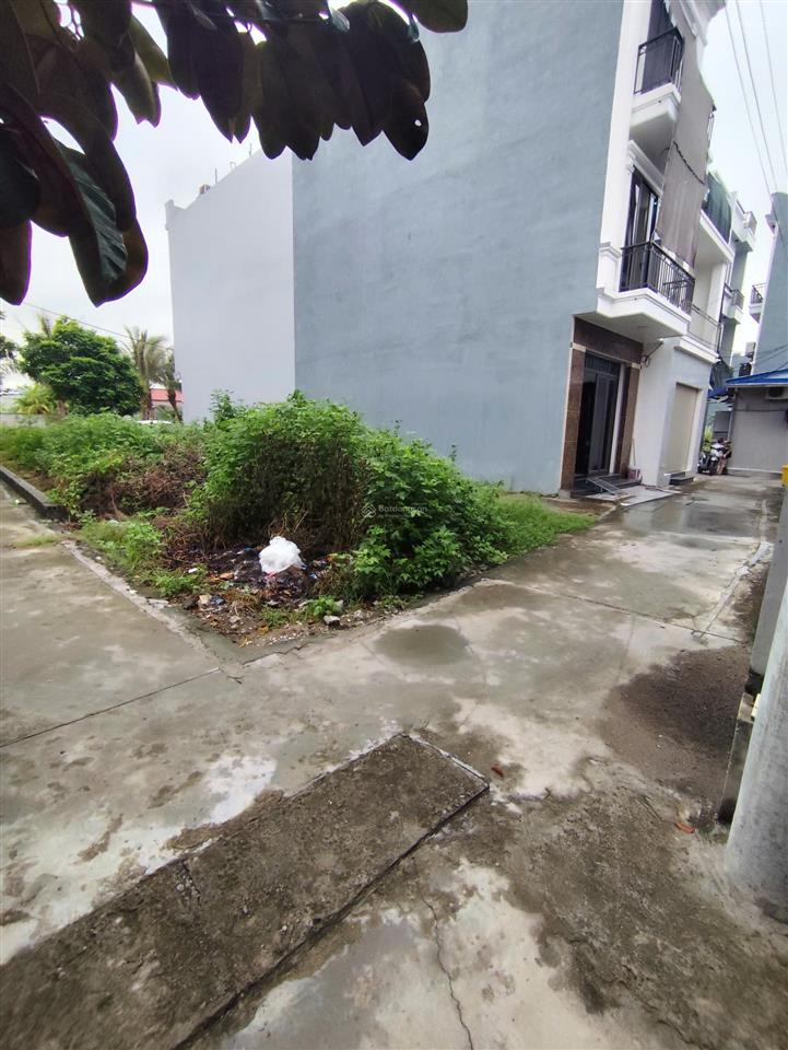 Bán đất lô góc vân quan tiềm năng