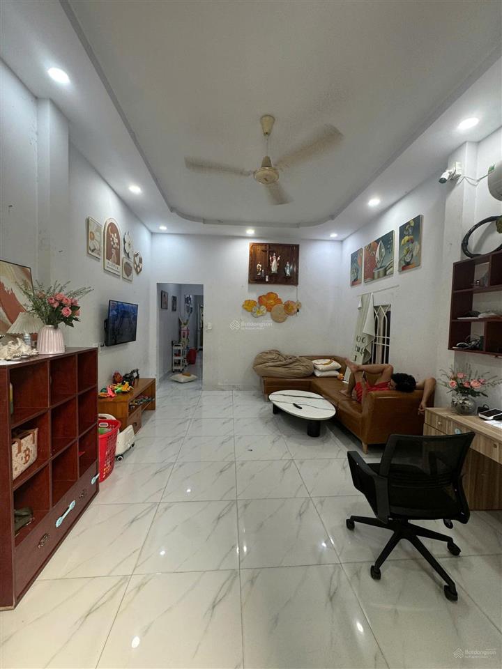 Bán gấp nhà giá tốt chỉ nhỉnh 5 đồng nhà 68m², 2pn, hẻm nhựa ô tô  tăng nhơn phú b, quận 9