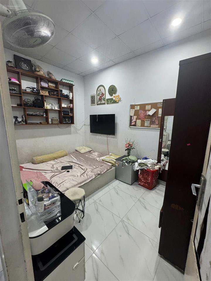 Bán gấp nhà giá tốt chỉ nhỉnh 5 đồng nhà 68m², 2pn, hẻm nhựa ô tô  tăng nhơn phú b, quận 9