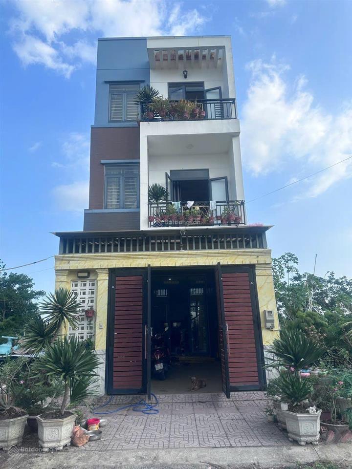 Cho thuê nhà đẹp long trường đường 12m  full nội thất xịnlý tưởng kinh doanh & mở lớp