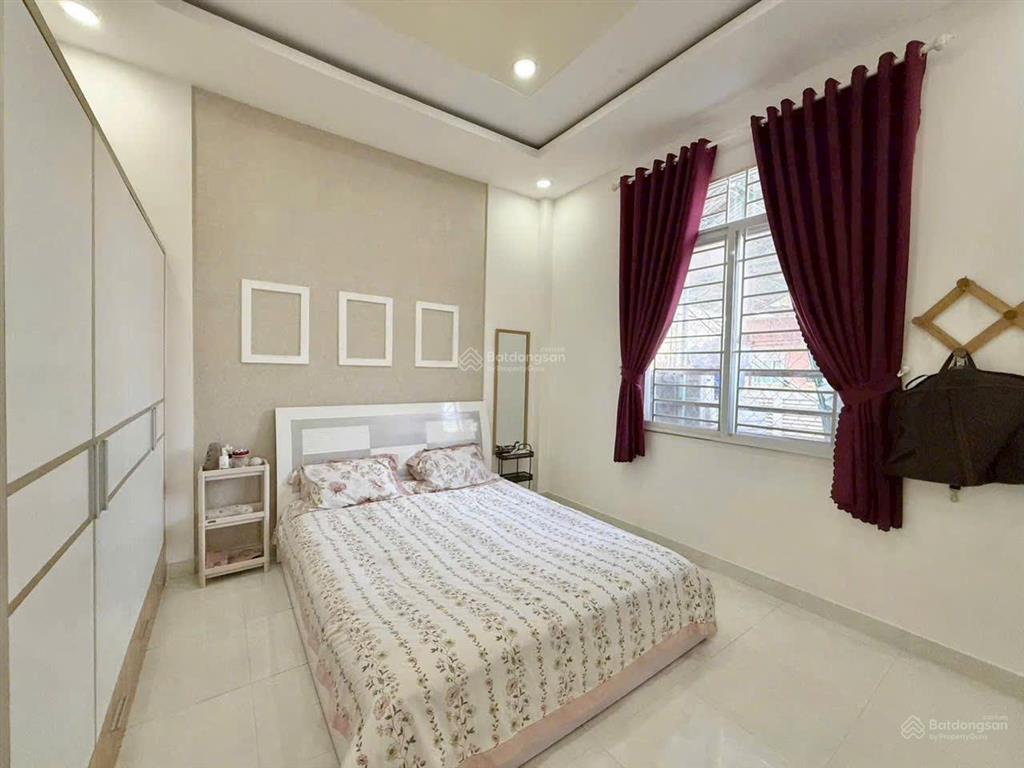 7,5 tỷ sở hữu nhà phố 3 tầng hiệp bình phước shr, giá còn tl tốt  sát quốc lộ 13, vạn phúc