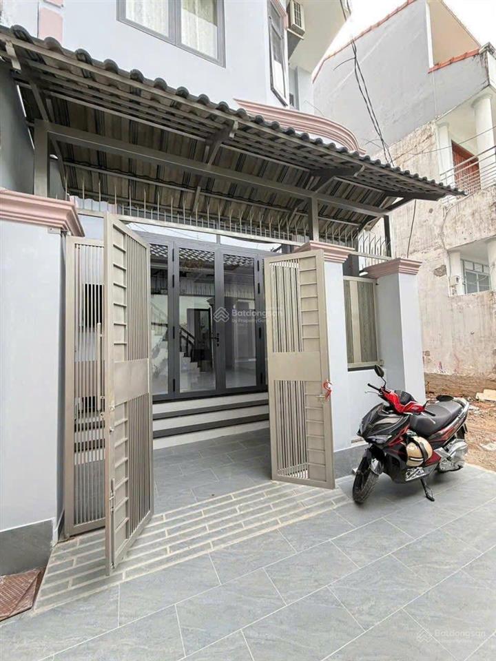 Nhà 5 tầng 5pn, 5wc hẻm xe hơi cạnh hoàng diệu 2  đh ngân hàng