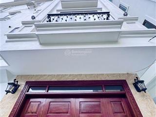 Nhà văn hội, lô góc, gần hvtc, 41m2, 5 tầng, 6 phòng ngủ, 9.2 tỷ